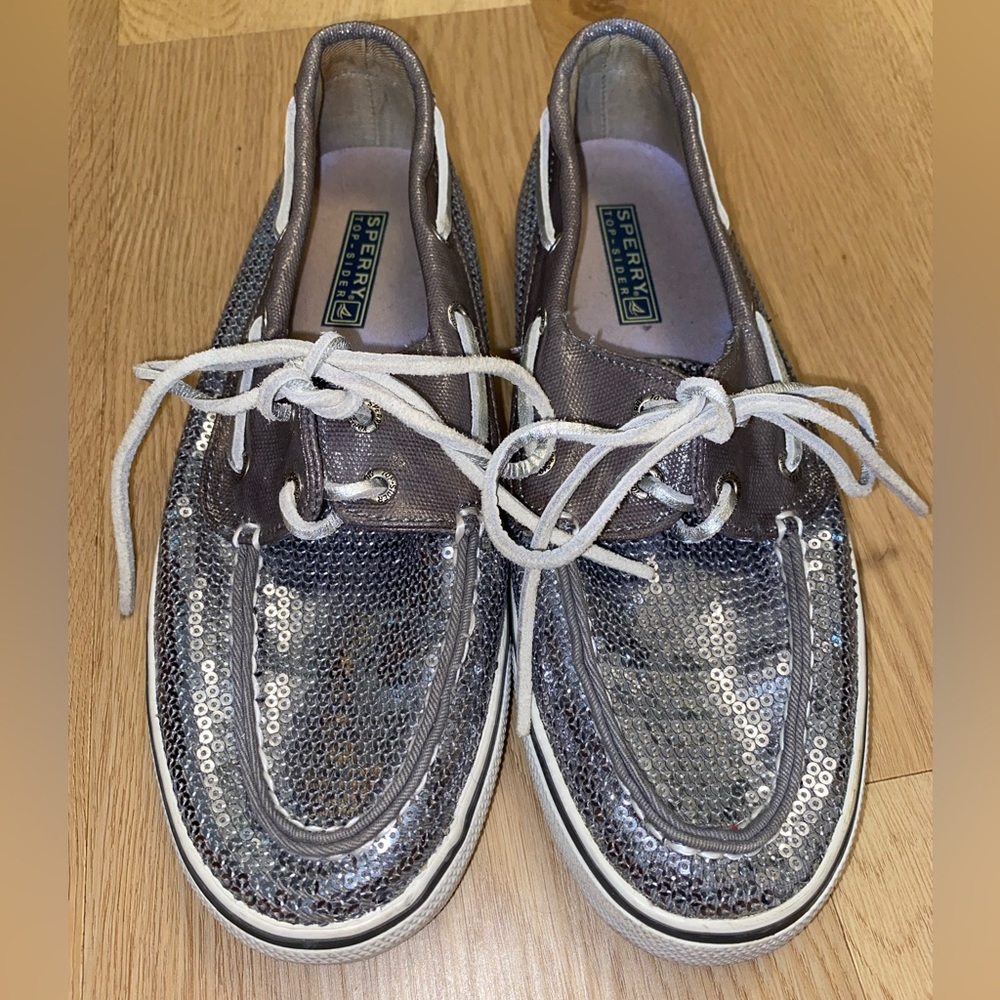 EUC Silver Sequin Sperry Top-Sider Boat Shoe Size 7.5